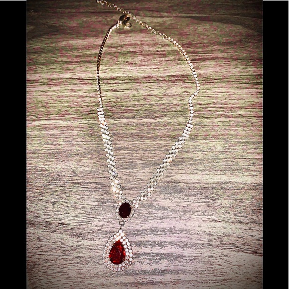 Louisa Jewelry Euc Louisa Closed Retailer Red And White Rhinestone